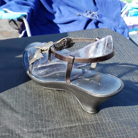 Shoes - Picture 3 of 3